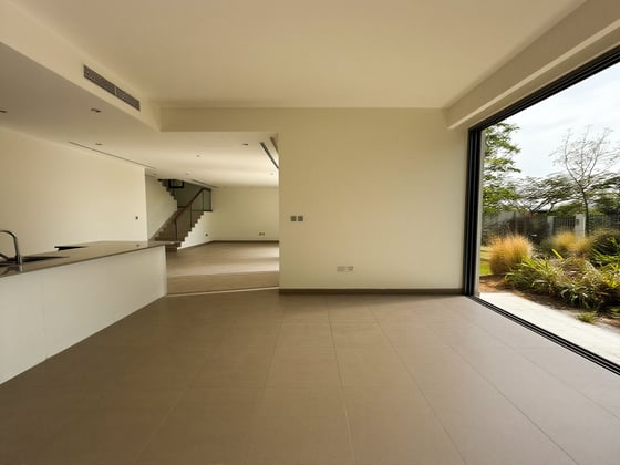 Park  Backing  |  Single  Row  |  Largest  Plot, picture 2