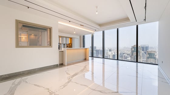 Luxury unit in Dubai Internet City with impressive views, picture 1