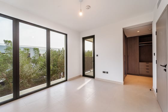 Upgraded Twin Villa with Landscaped Garden, picture 28