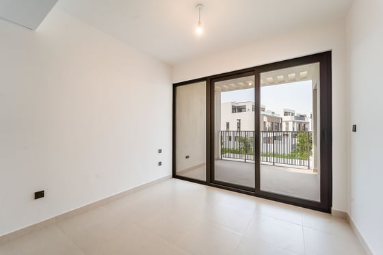 Upgraded Twin Villa with Landscaped Garden, picture 18