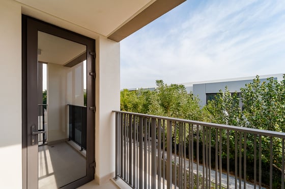 Upgraded Twin Villa with Landscaped Garden, picture 36