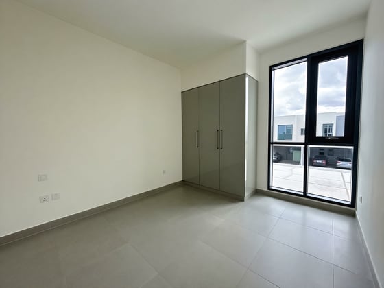 Green  Belt  |  Landscaped  |  Large  Plot, picture 12