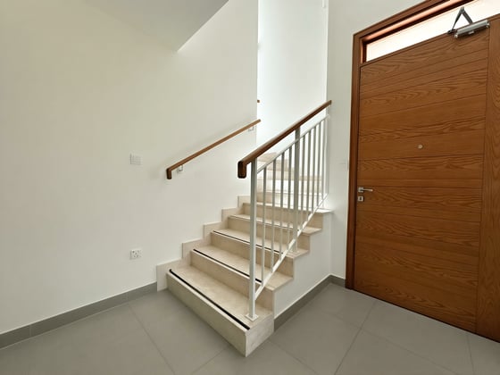 Green  Belt  |  Landscaped  |  Large  Plot, picture 6