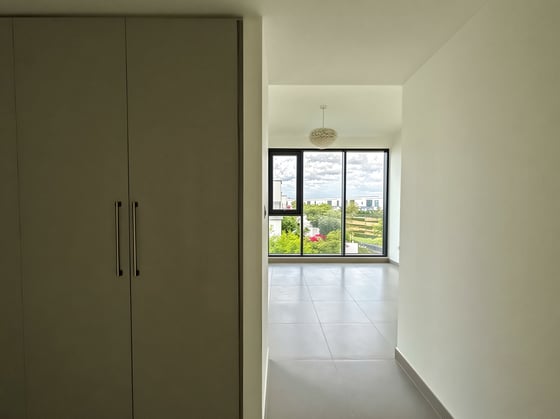 Green  Belt  |  Landscaped  |  Large  Plot, picture 7