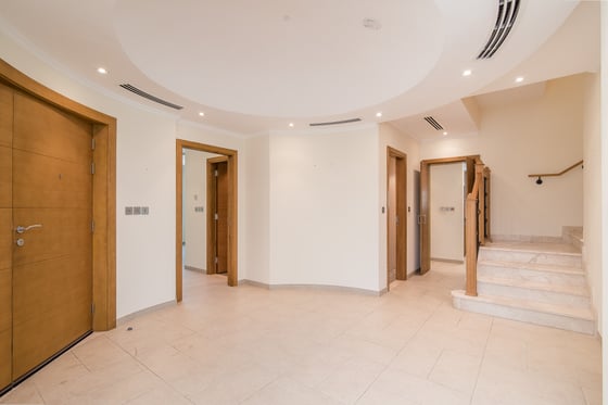 Opposite Park | Large Plot | Motivated Seller, picture 10