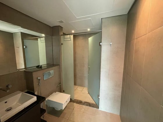 Corner Unit | Spacious | Prime Location., picture 17
