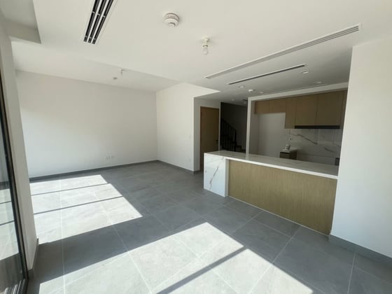 Brand New | Corner Unit | Book Now......, picture 5