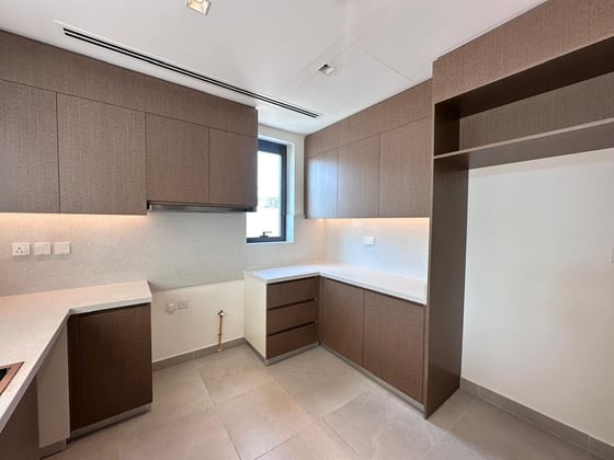 Investor Deal | Near Pool and Park......, picture 4