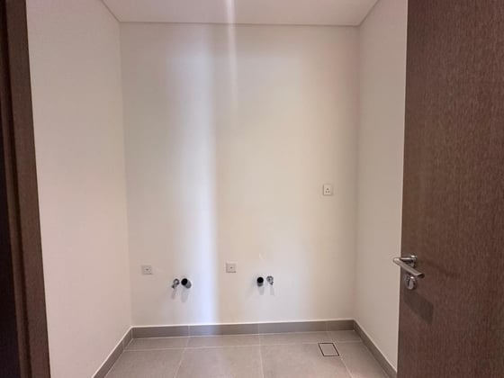 Investor Deal | Near Pool and Park......, picture 5