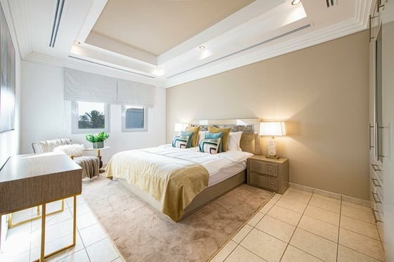 Luxury | Fully Furnished | Pool and Lake Retreat, picture 10
