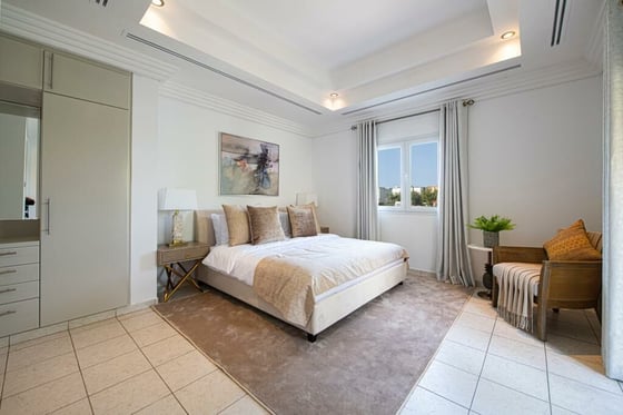 Luxury | Fully Furnished | Pool and Lake Retreat, picture 14