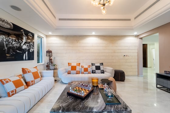 Stunning B1 Villa | Golf Views | Prime location, picture 14