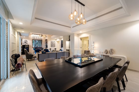 Stunning B1 Villa | Golf Views | Prime location, picture 8