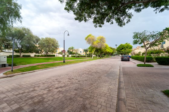 Stunning B1 Villa | Golf Views | Prime location, picture 28