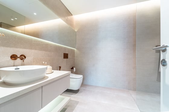 Fully Upgraded | 5 Bedrooms | Vacant Now, picture 23