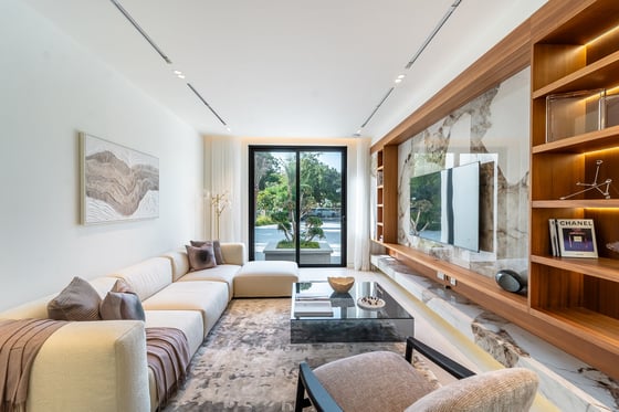 Fully Upgraded | 5 Bedrooms | Vacant Now, picture 11