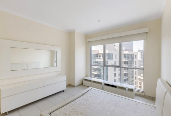 High Floor | Stunning Boulevard View | Vacant Soon, picture 7