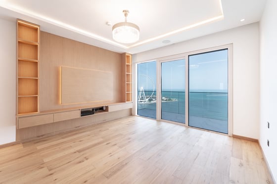 Upgraded I Sea View I High Floor I Unfurnished, picture 16