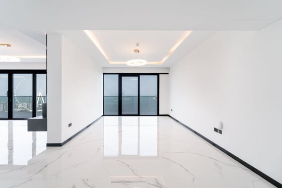 Upgraded I Sea View I High Floor I Unfurnished, picture 13