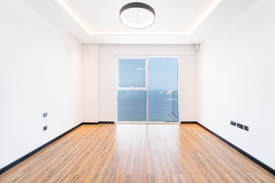 Upgraded I Sea View I High Floor I Unfurnished, picture 17