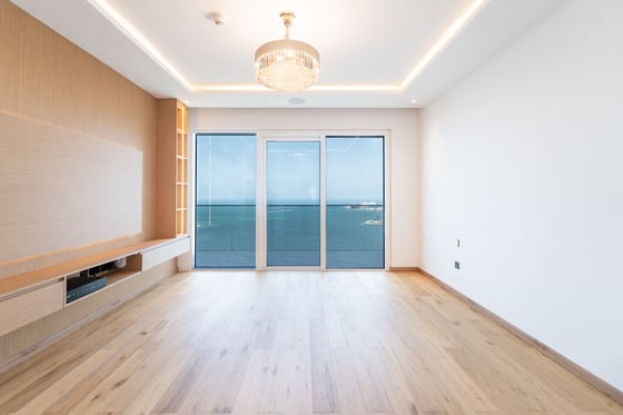 Upgraded I Sea View I High Floor I Unfurnished, picture 27
