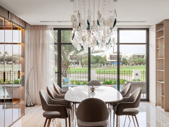 Luxurious Villa with Golf and Lake Views, picture 13