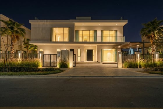 Price Reduced | 6 Bedrooms  |  Luxurious Villa, picture 8