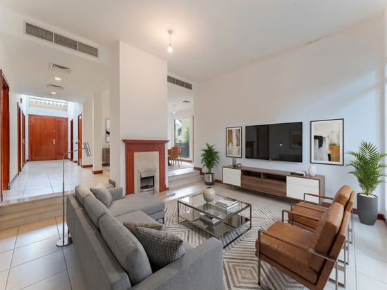 Open House |  Sat and Sun 2-4 PM | Park Backing, picture 2