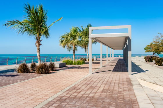Luxury Waterfront Villa with Casino Views, picture 35