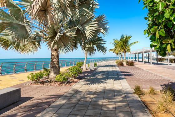 Luxury Waterfront Villa with Casino Views, picture 34