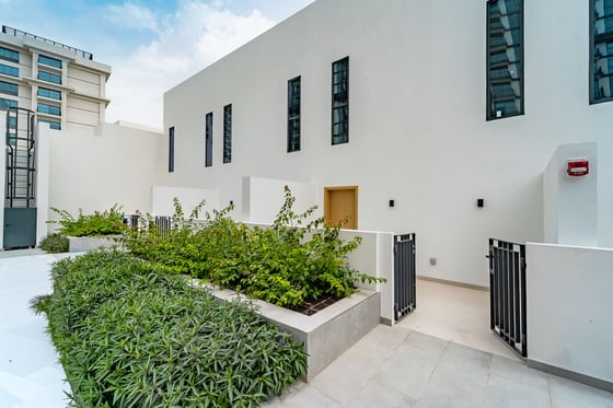 Duplex | Large Layout | Brand New......., picture 1