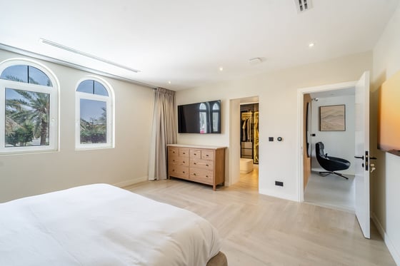 VOT | Great Location | Fully Upgraded - Furnished, picture 18
