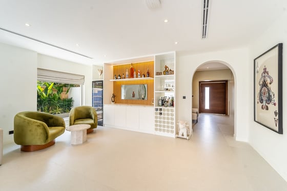 VOT | Great Location | Fully Upgraded - Furnished, picture 12