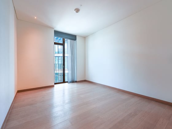 Luxury Bulgari Living with Stunning Marina Views, picture 11