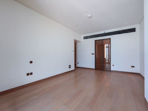 Luxury Bulgari Living with Stunning Marina Views, picture 10