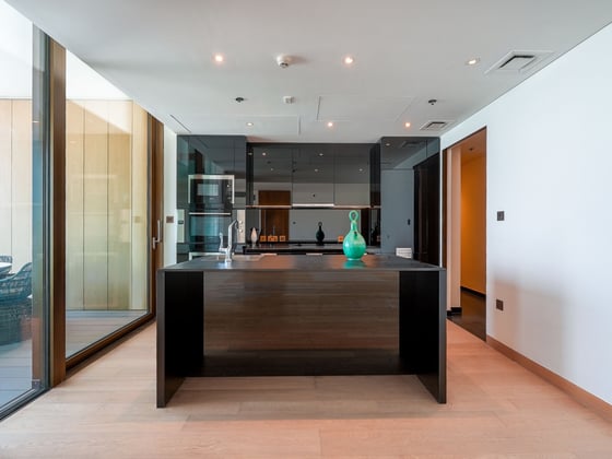 Luxury Bulgari Living with Stunning Marina Views, picture 7