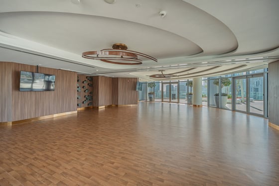 Upgraded Modern 2 Bed | 2 Balcony | Prime Location, picture 16