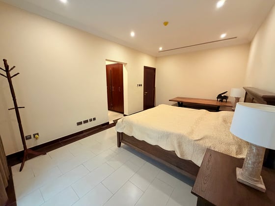 Exclusive | Lake View | Vacant on Transfer, picture 11
