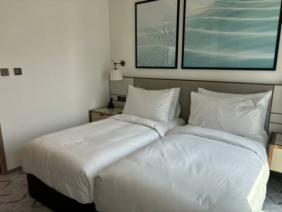 Full Sea & Skyline Views | Vacant | Branded, picture 9