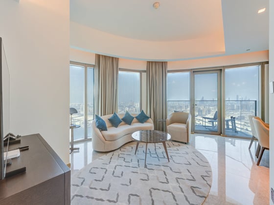 Full Sea & Skyline Views | Vacant | Branded, picture 2