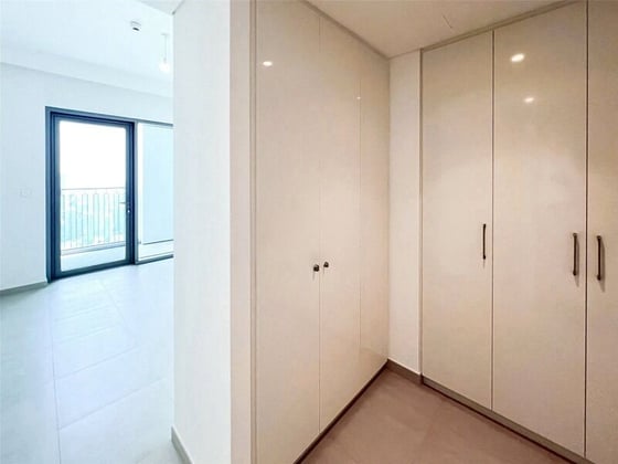 High Floor | PHPP | Vacant | Skyline Views, picture 5