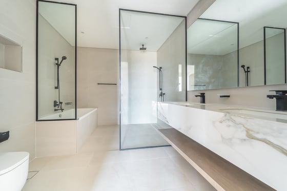 5-Year Payment Plan | Brand New | 3 En-Suite Beds, picture 10