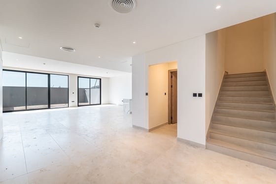5-Year Payment Plan | Brand New | 3 En-Suite Beds, picture 5