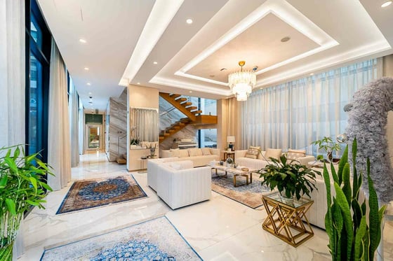 Ultra-Luxury Living | Furnished | Beach View, picture 4