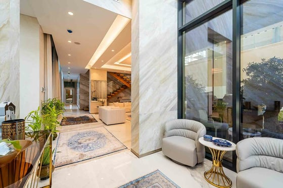 Ultra-Luxury Living | Furnished | Beach View, picture 13