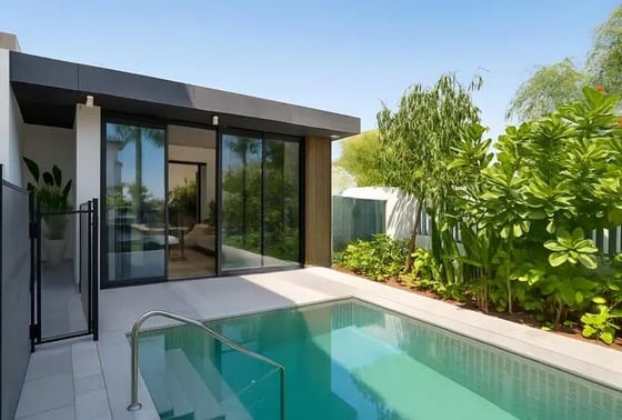 Private Location | Brand New | Single Row, picture 6