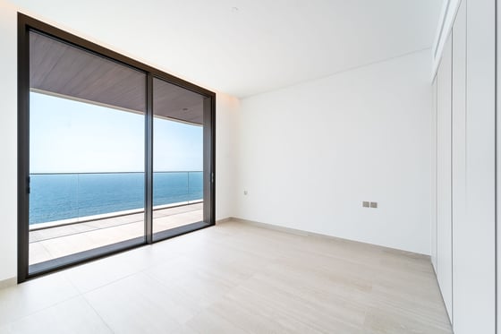 Exclusive | Ocean View | Top Floor | Corner Unit, picture 14