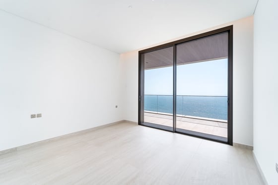 Exclusive | Ocean View | Top Floor | Corner Unit, picture 11