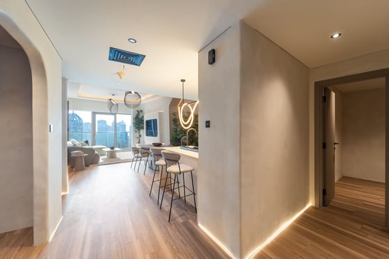 Quality Finishes  | Renovated  | Full Marina view, picture 10