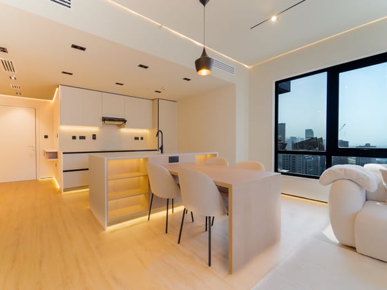 Fully Renovated | High Floor | Luxury | Turnkey, picture 6